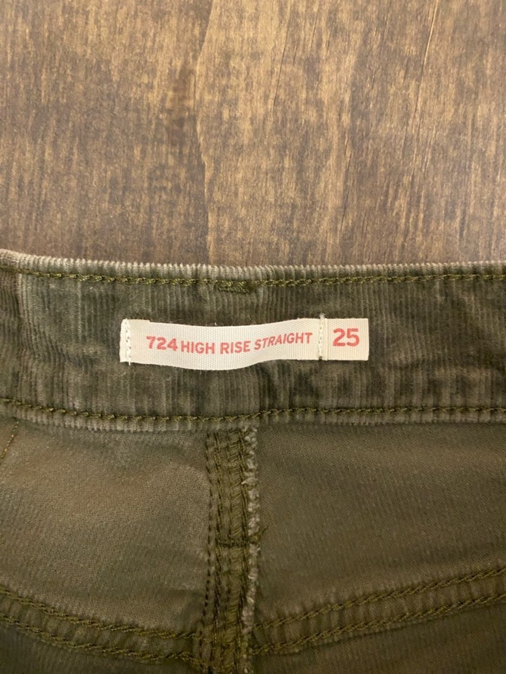 Levi’s High Rise Straight Olive Green Corduroy Pants - Picture 4 of 5